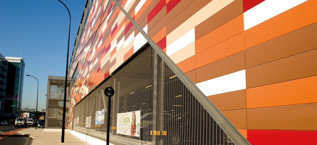 幕墻鋁蜂窩板工程